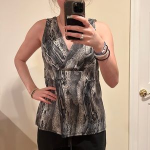 Snake skin tank